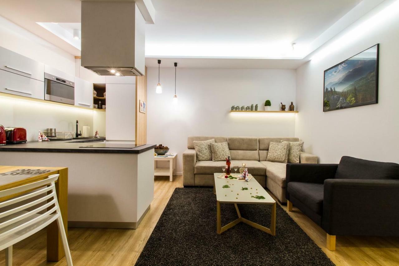 Apartmán Pajo I -rezydencja Tatry--grota Solna--taras--garaz Podziemny