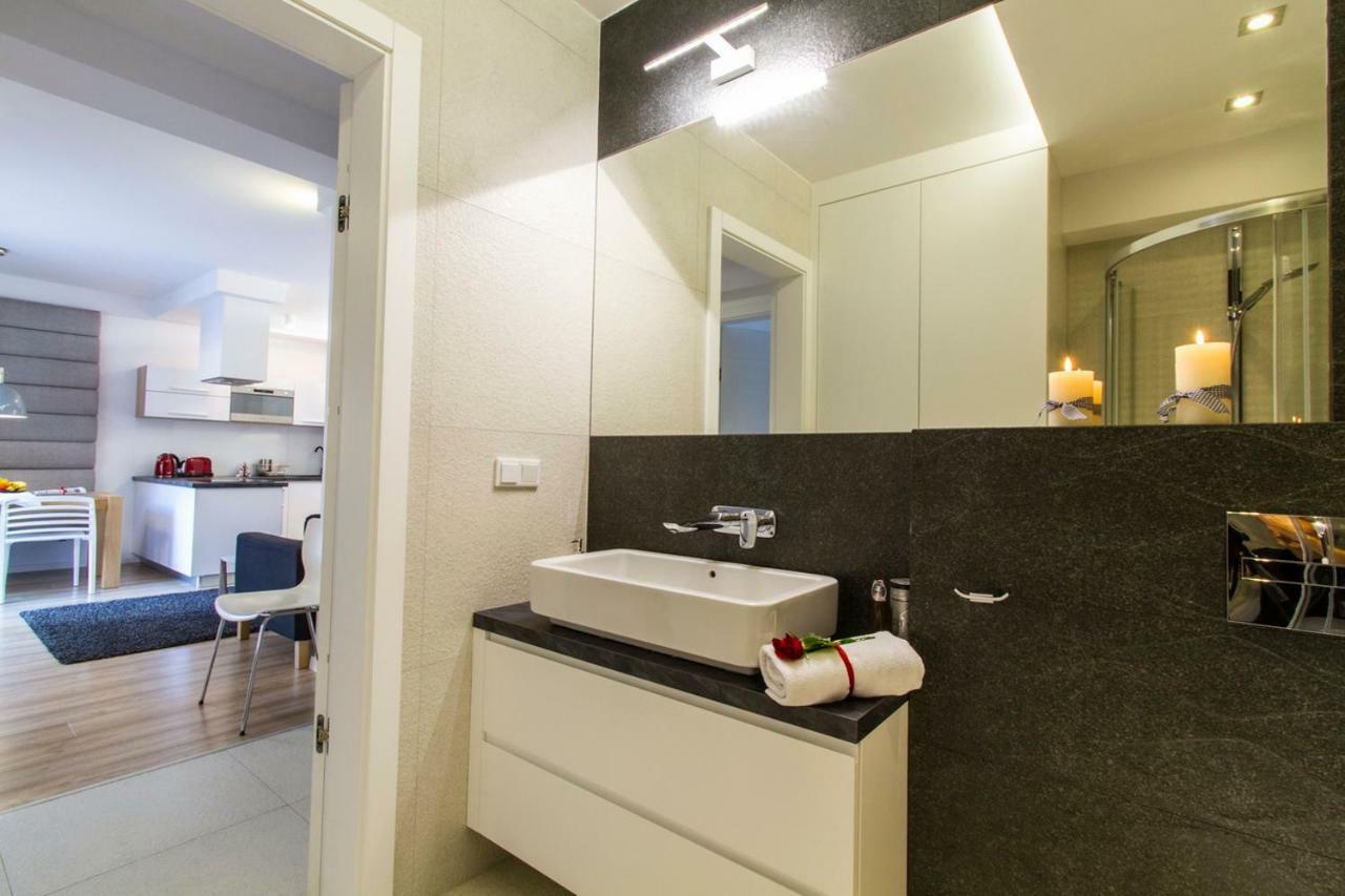 Pajo I -rezydencja Tatry--grota Solna--taras--garaz Podziemny Apartment Zakopane